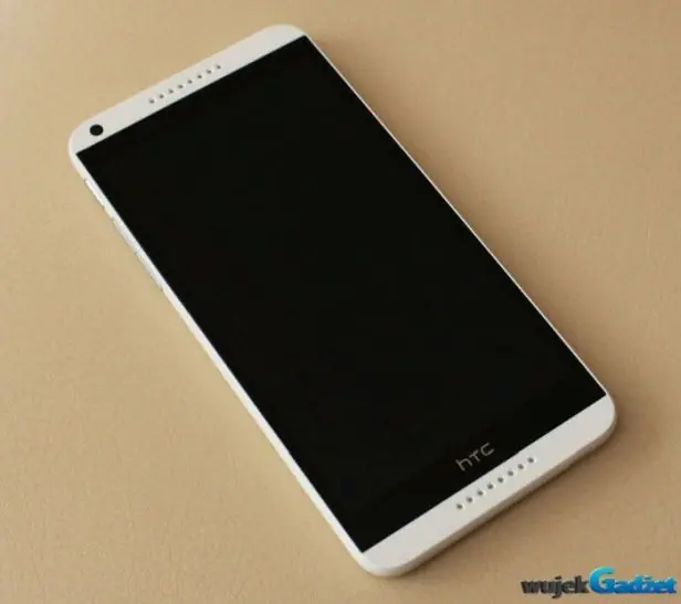 Recenzja HTC Desire 816 sporych rozmiarów smartfona ze średniej półki cenowej.