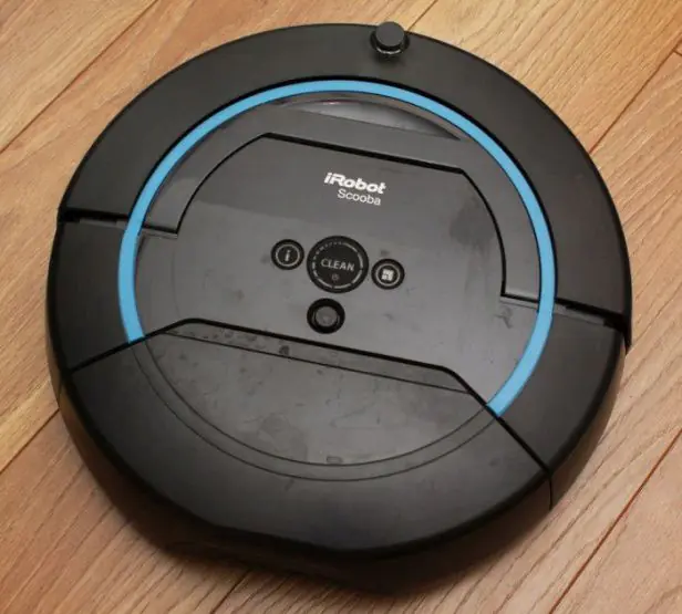 iRobotScooba
