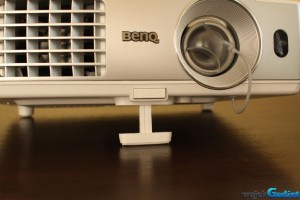 Benq W1070+ to nowsza i ulepszona wersja projektora Benq W1070.