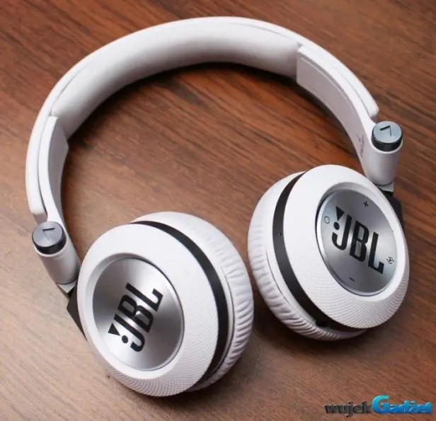 jbl_SYNCHROS_E40BT_3