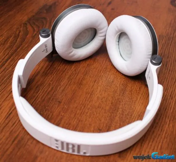 jbl_SYNCHROS_E40BT_5