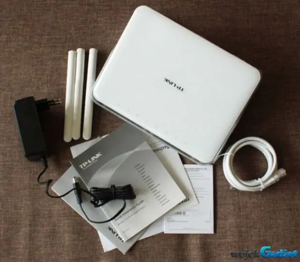 TP-LINK_Archer_C9_2
