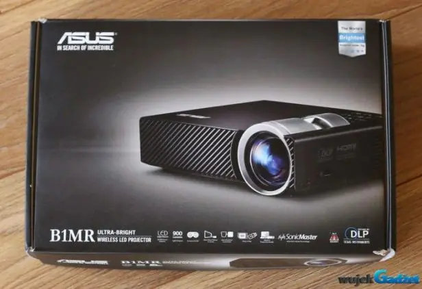 Test małego projektora Asus B1MR