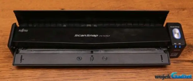 Fujitsu_ScanSnap_iX100_10
