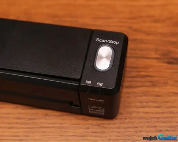 Fujitsu_ScanSnap_iX100_4