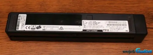 Fujitsu_ScanSnap_iX100_7