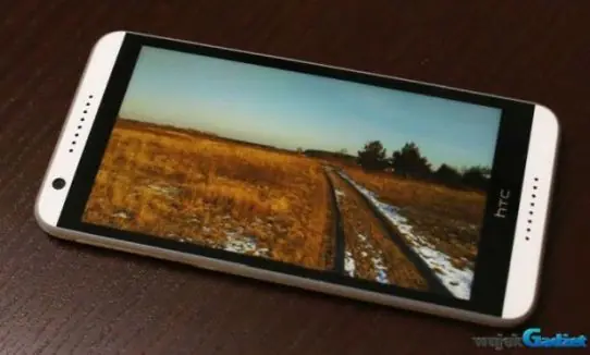 HTC_820_13