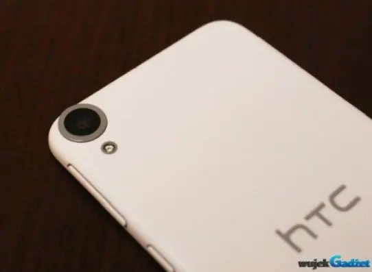 HTC_820_6