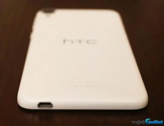 HTC_820_7