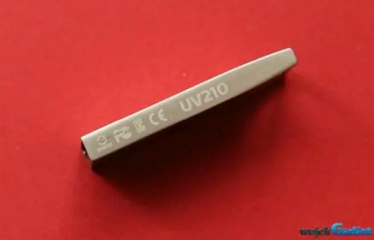 ADATA_UV210_USB_FLASH_DRIVE_32GB_6