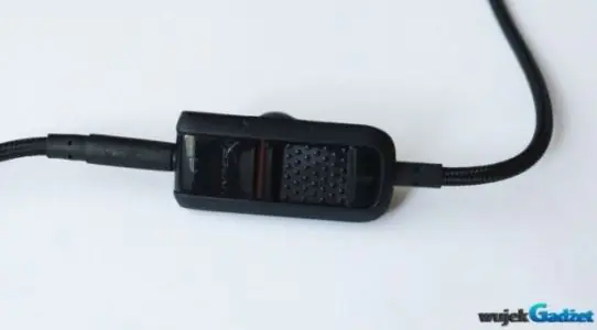 Kingston_HyperX_Cloud_Revolver_4
