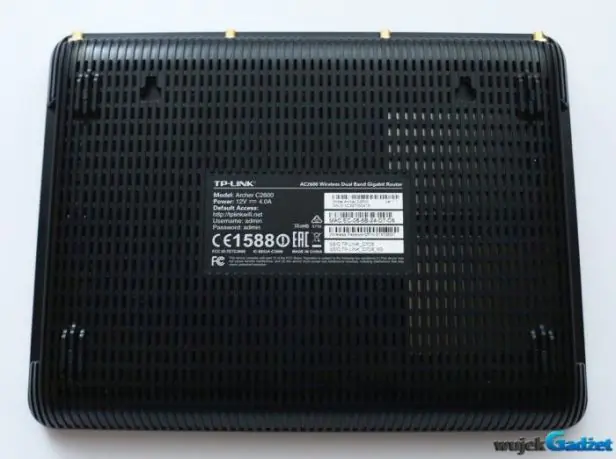 TP-LINK_Archer_C2600_8