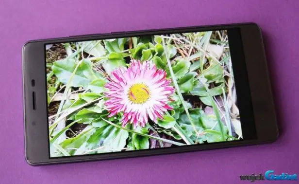 Archos_55_Cobalt_Plus_22