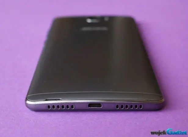 Archos_55_Cobalt_Plus_9