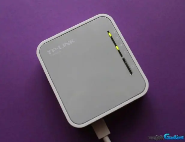 TP-LINK_AC750_Wireless_Travel_Router_11