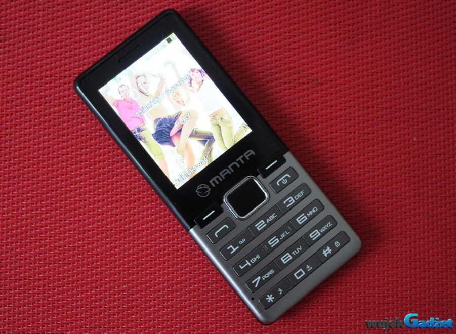 Manta TEL92411GR AVO 2 – recenzja klasycznego telefonu
