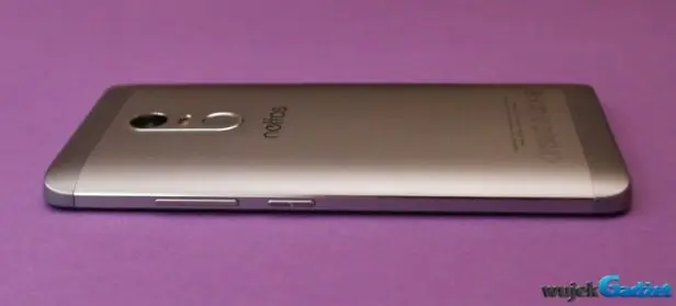 TP-Link_Neffos_X1_9