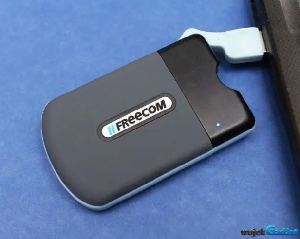 Freecom_Tough_Drive_SSD_10
