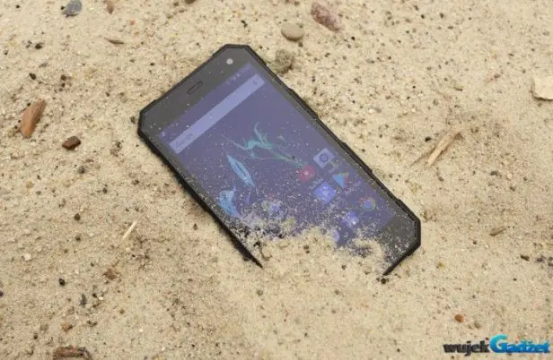 Archos 50 Saphir – test wytrzymałego i wodoodpornego smartfona