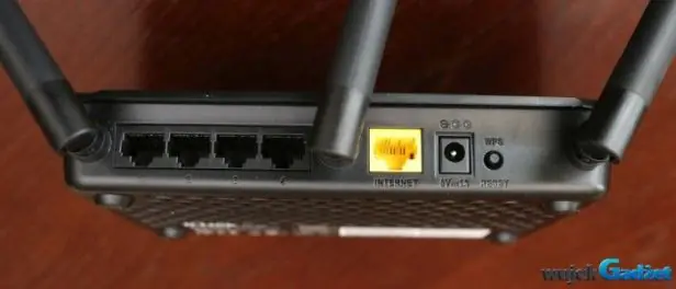 D-Link_DIR-809_7