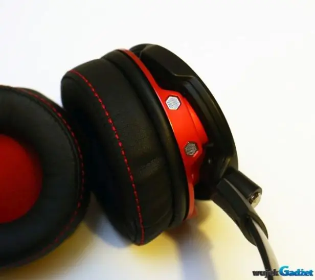 Sound_Blaster_EVO_ZXR_10