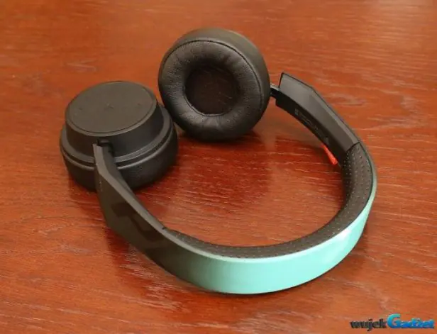 Plantronics_BacBeat_Fit_500_12