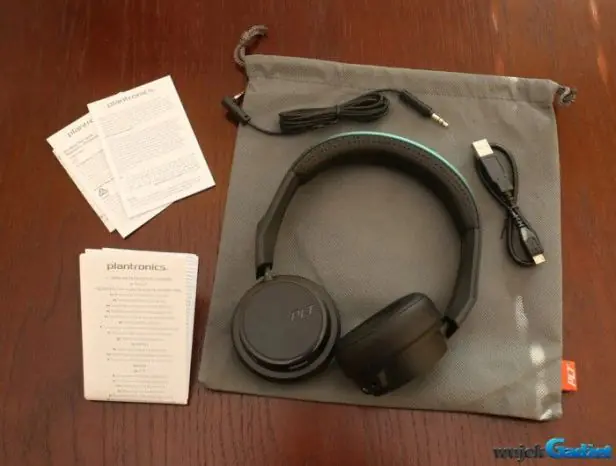 Plantronics_BacBeat_Fit_500_2