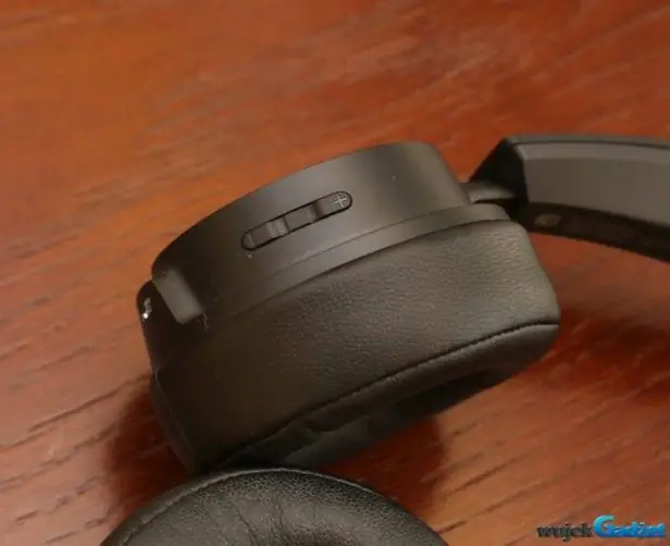 Plantronics_BacBeat_Fit_500_8
