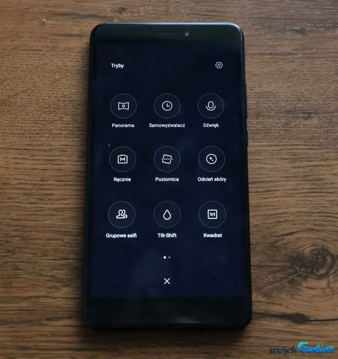 Xiaomi_Mi_Max_2_9