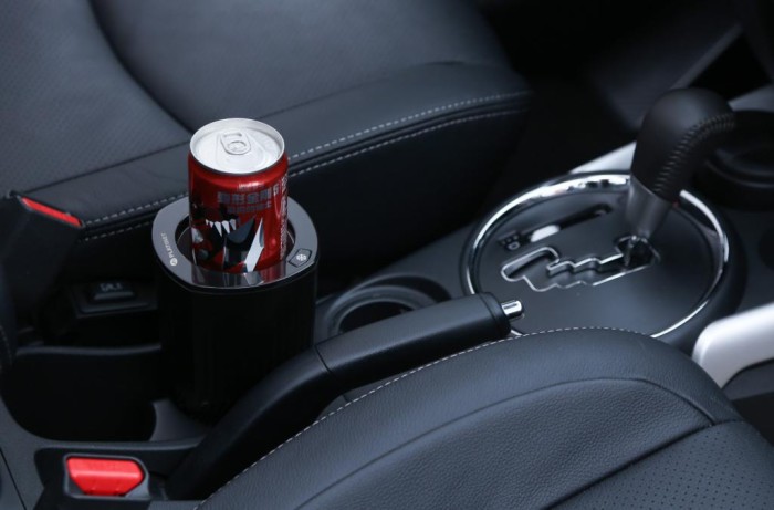 Platinet: podgrzewaj lub schładzaj napoje w samochodzie