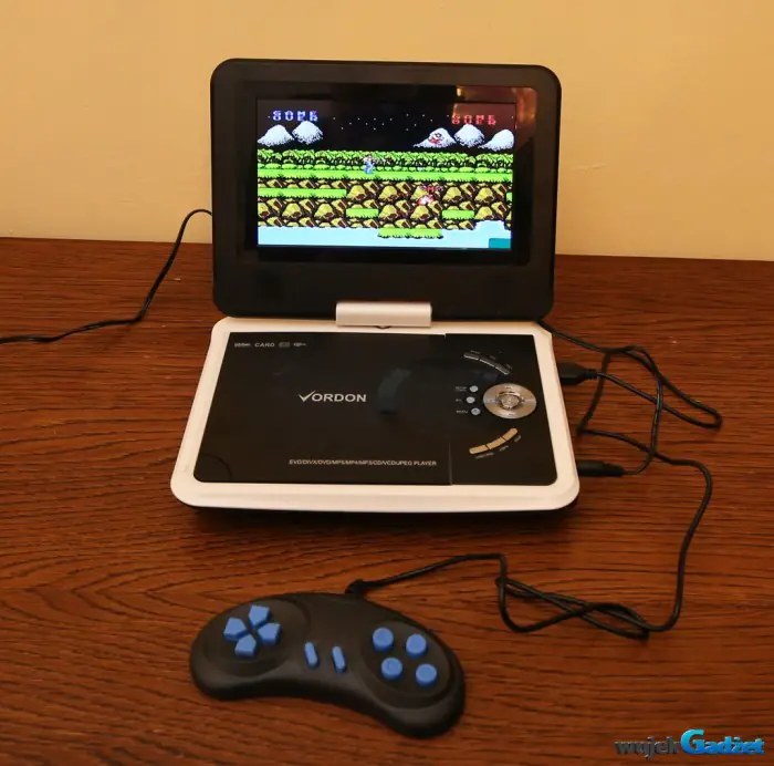 Vordon_portable_dvd_11