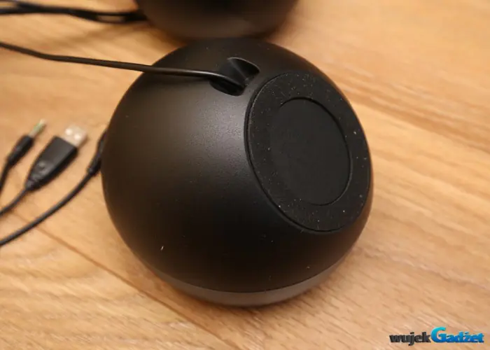 Creative_Pebble_Plus_5