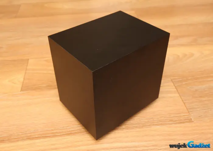 Creative_Pebble_Plus_8