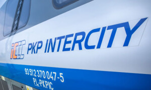PKP Intercity przewozi Ukraińców za darmo i ewakuuje z Mościsk