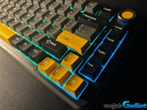 MARVO Titan 75 – kompaktowa klawiatura mechaniczna, która zaskakuje jakością