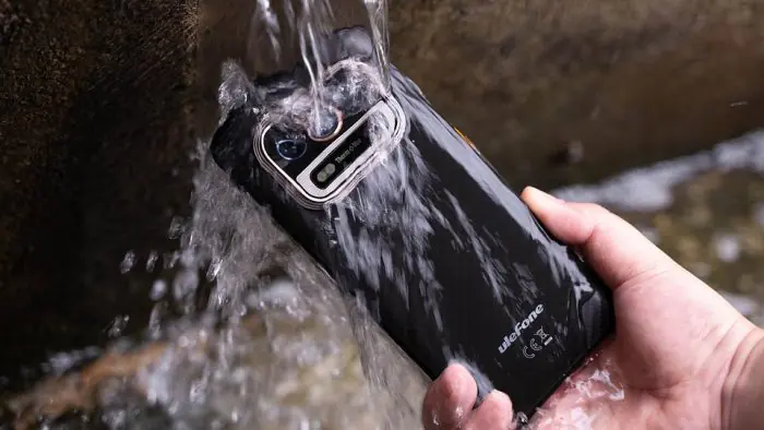 Urlop bez obaw o telefon. Ulefone Armor udowadnia, że na plaży można wreszcie naprawdę odpocząć