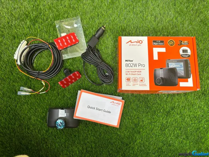 Mio MiVue 802W Pro – zdjęcie 1