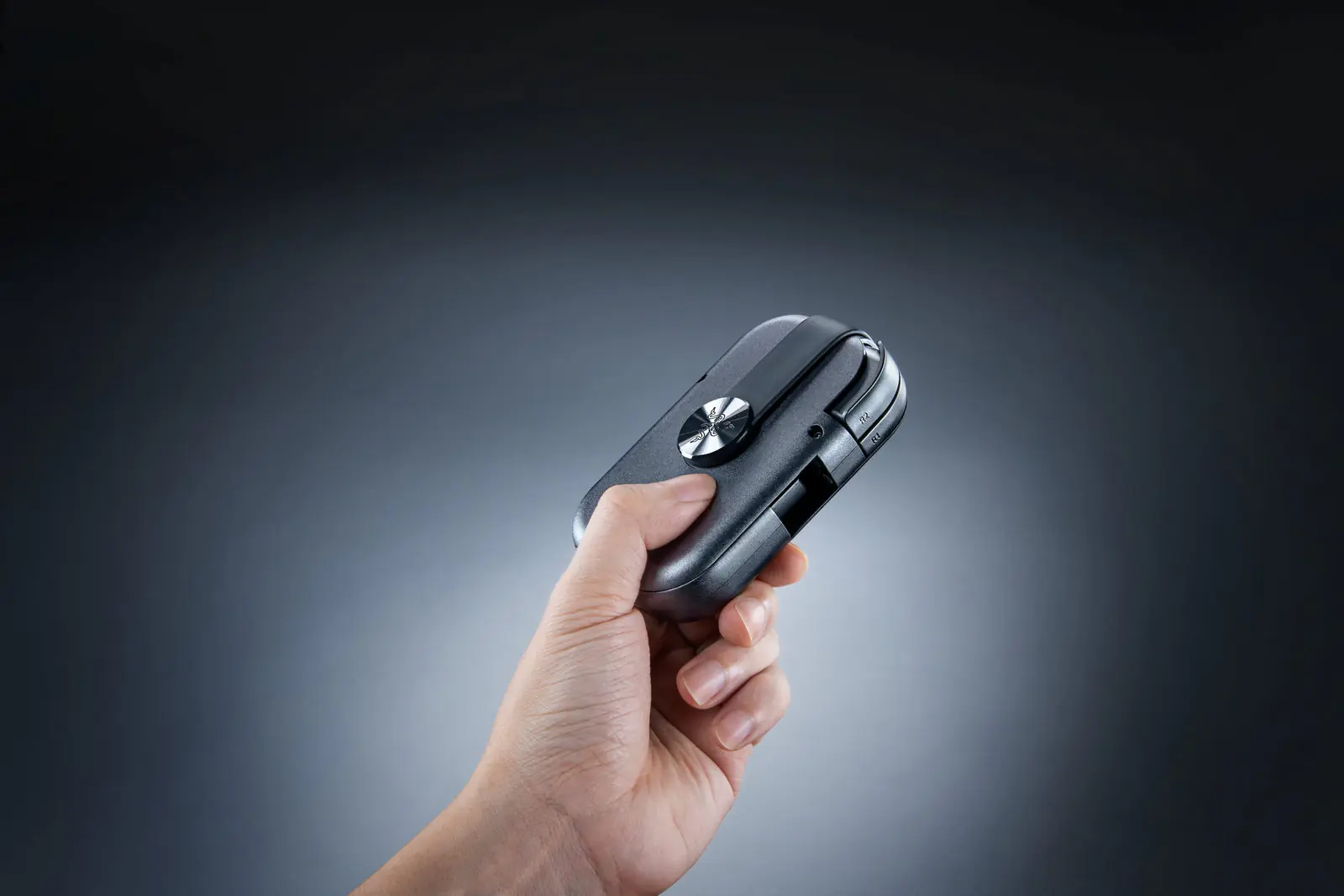 Koniec z nudą w podróży: Razer prezentuje kieszonkowy kontroler Razer Prio!